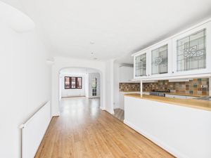 Dining Area- click for photo gallery